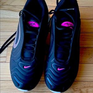 Air Max 720 Womens 9 1/2